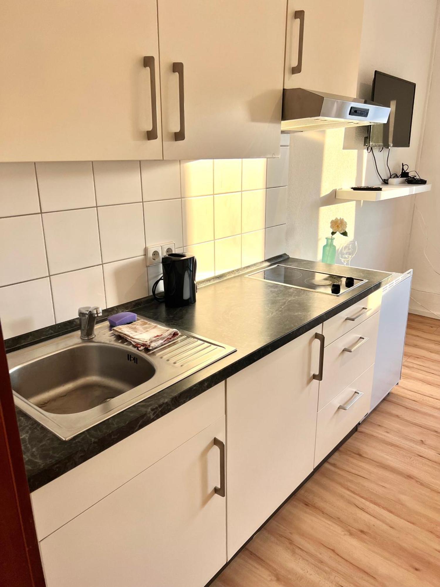 Budget City Appartement Kueche,Bad, Parken Im Zentrum Von Ravensburg Exterior foto